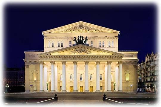    На минувшей неделе российские звёзды удивляли нарядами