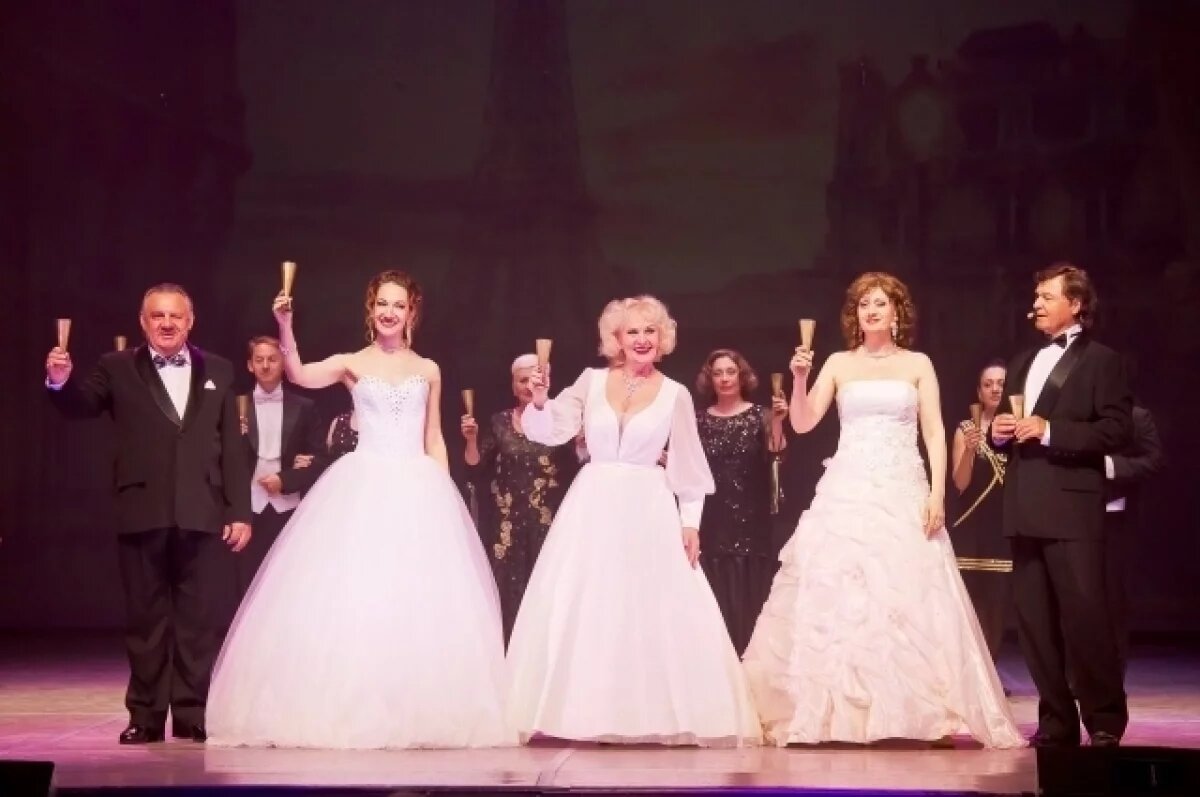    78 день рождения любимого омичами Музыкального театра.