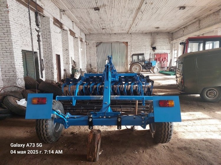    В Новгородской области фермеры продолжают модернизировать парк сельхозтехники