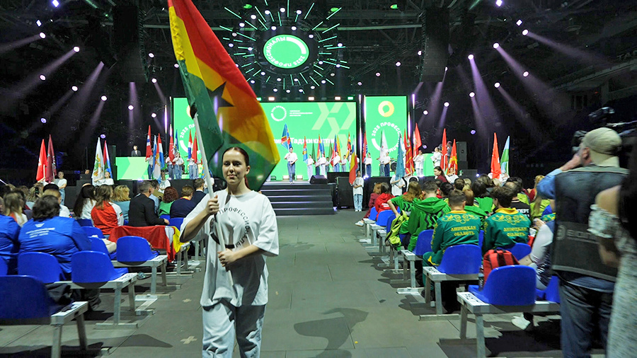    © АО "ТВ Центр"