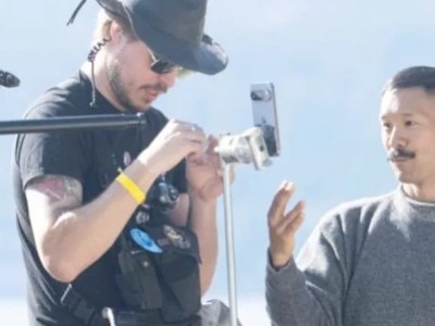    Pixel 10 Pro сфотографировали во время съёмок рекламы