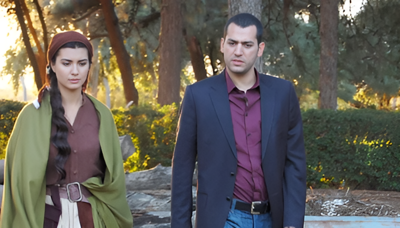 кадр из сериала "Аси"