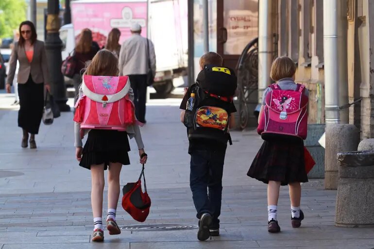    Школьники. Фото: Baltphoto/ Виктория Ламзина