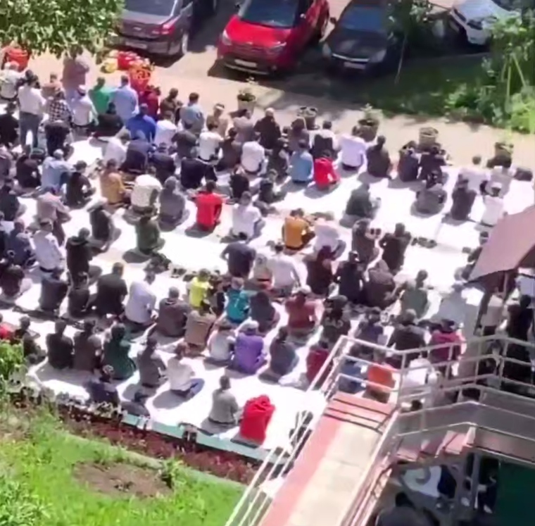 Фото: скрин видео тг-канал "Мигрантам.Net". 