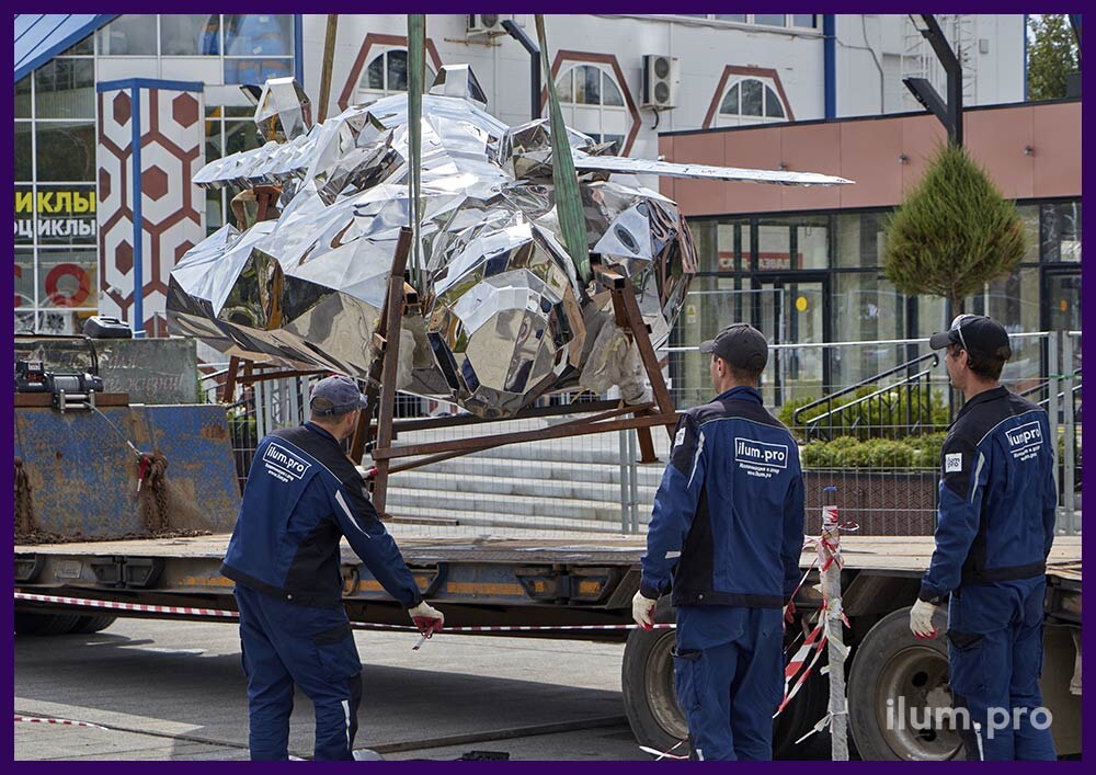монтаж полигонального памятника в Рязани