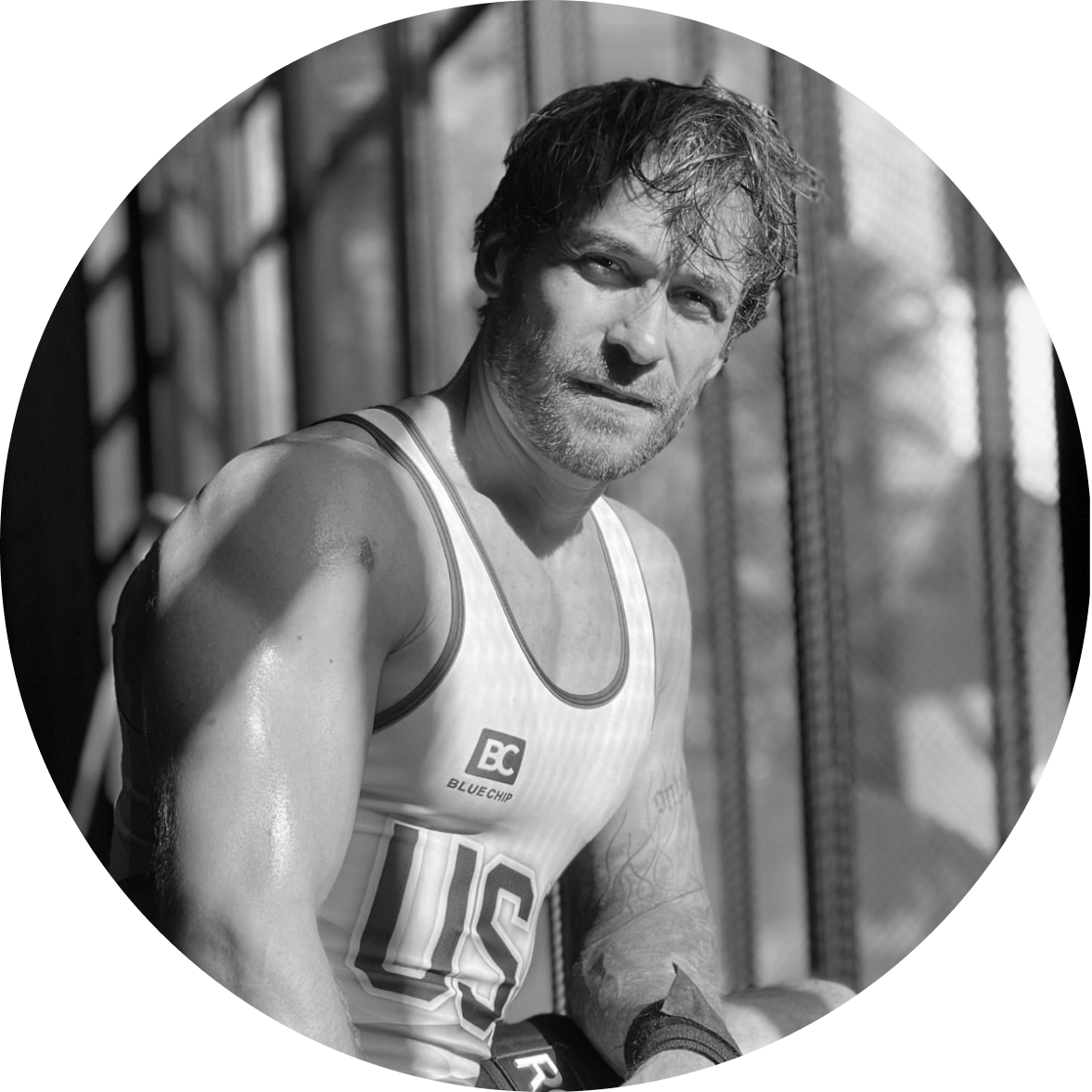    Как делать жиросжигающую круговую тренировку? Показывает эксперт (фото 1)