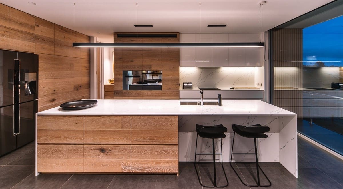 Кварцевый агломерат  Perlino Bianco EQHM 001