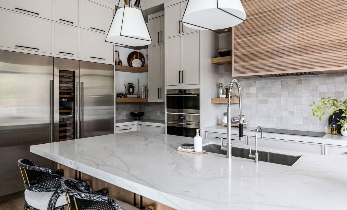 Кварцевый агломерат Volakas EQCM 057