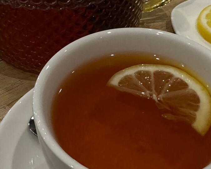 Хватит обманывать себя: чай — не полезный напиток. Рассказываю, что пью вместо него