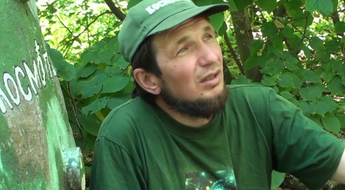 Фото Вадима Черноброва в экспедиции "Космопоиска"