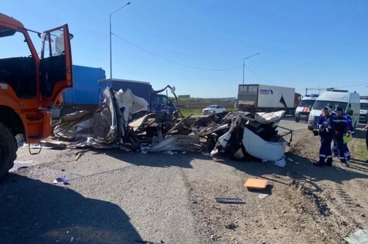    В ДТП с грузовиками в Прикамье погибли мужчина и подросток
