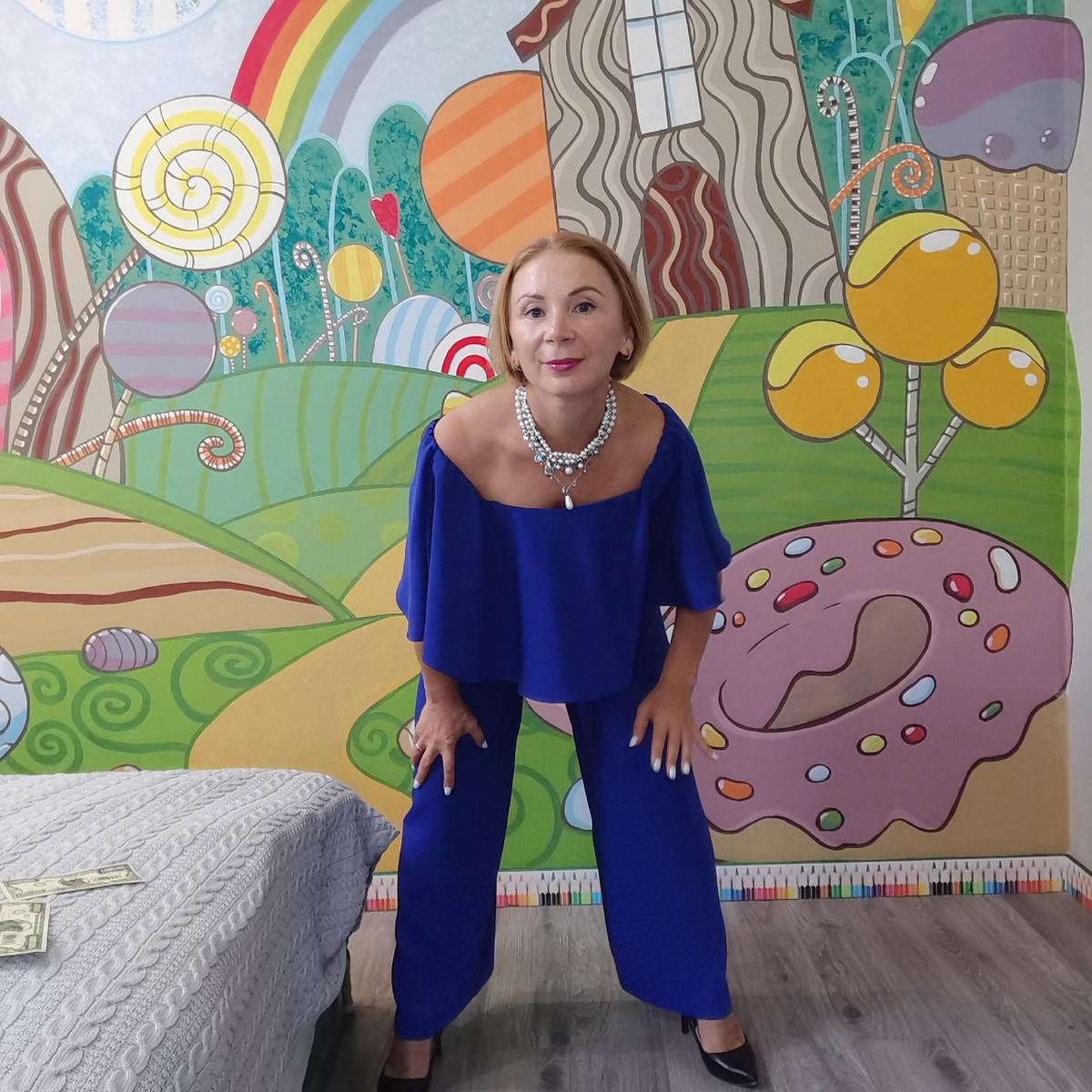 Это я с утра во всяких позах пробовалась. Надо курсы что ли по позингу пройти. Бесплатные желательно.