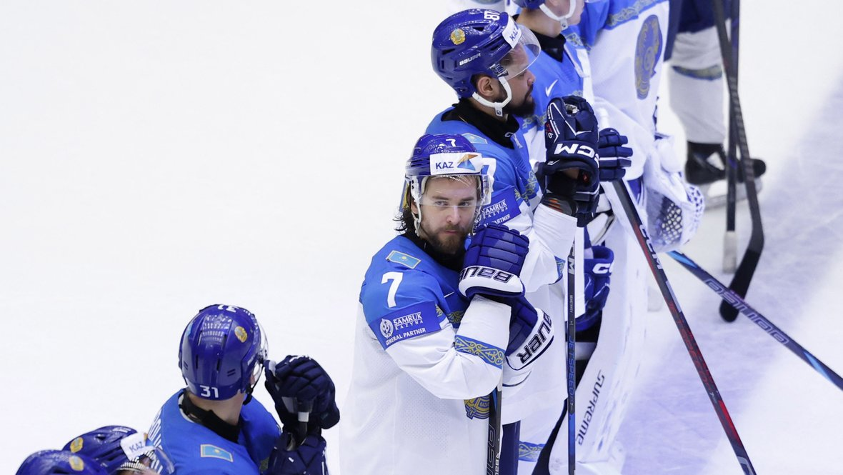 Сборная Казахстана покидает класс сильнейших