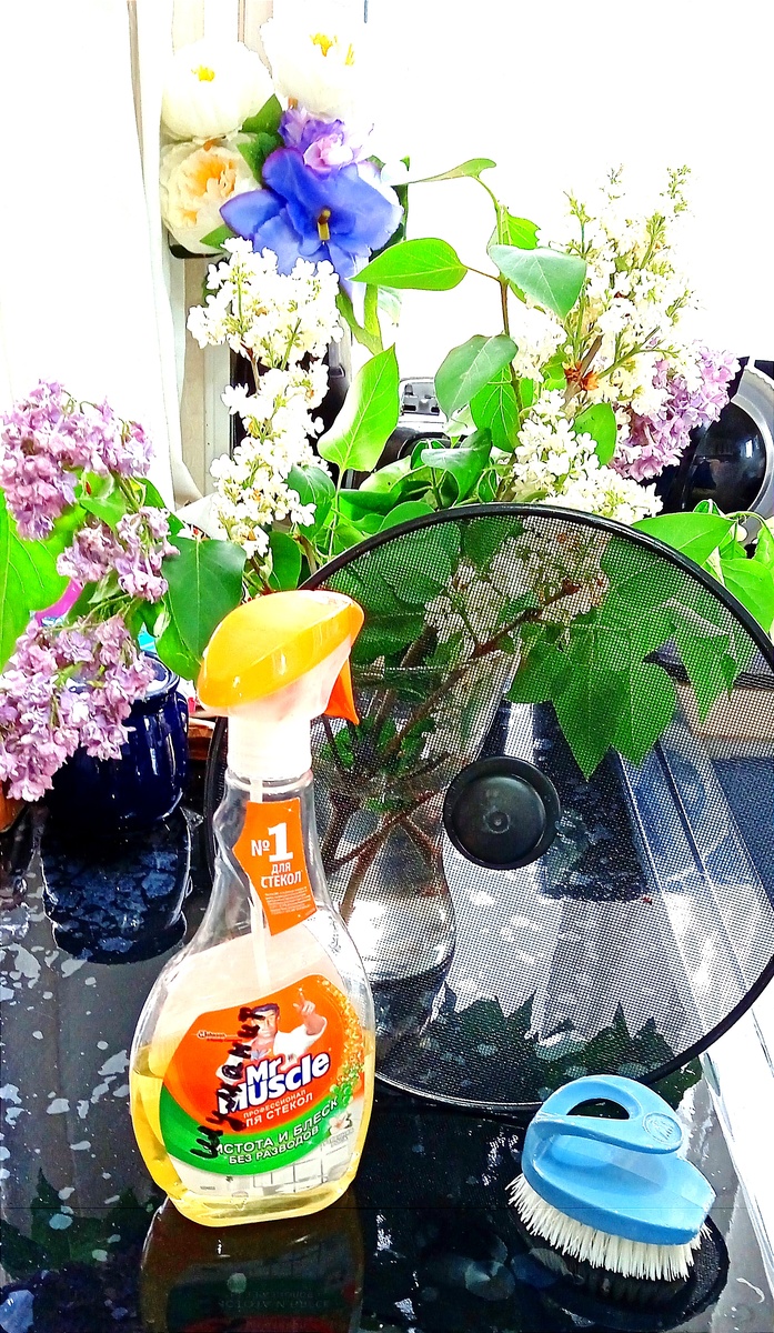 Тут сразу всё, что необходимо к ней докупить