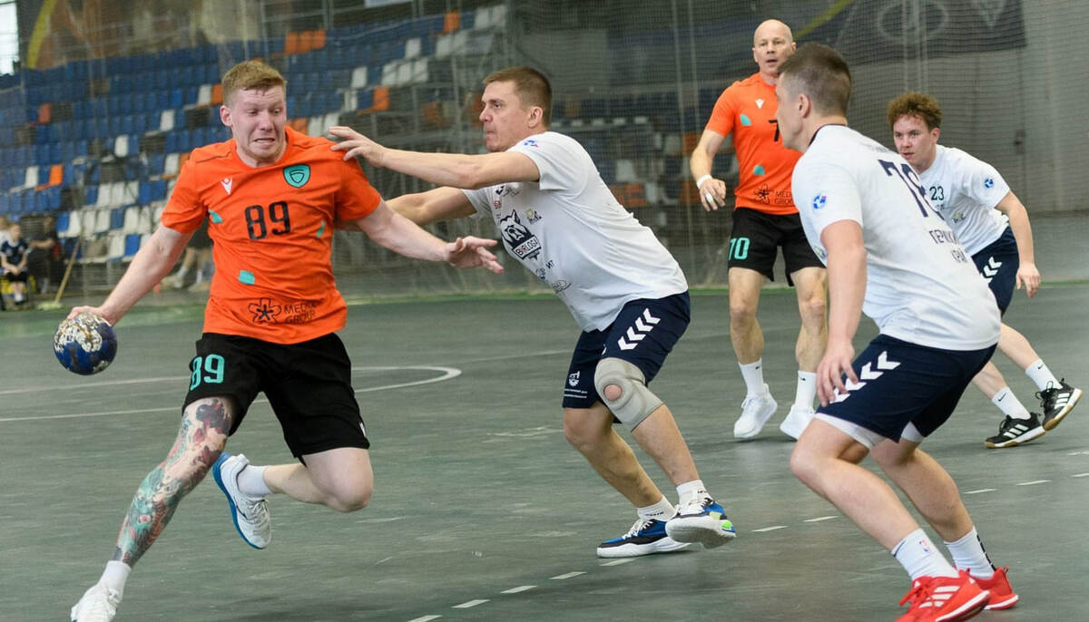    "Бояре" идут на штурм "Берлоги"