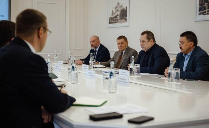    фото тг- канал Александра Хинштейна