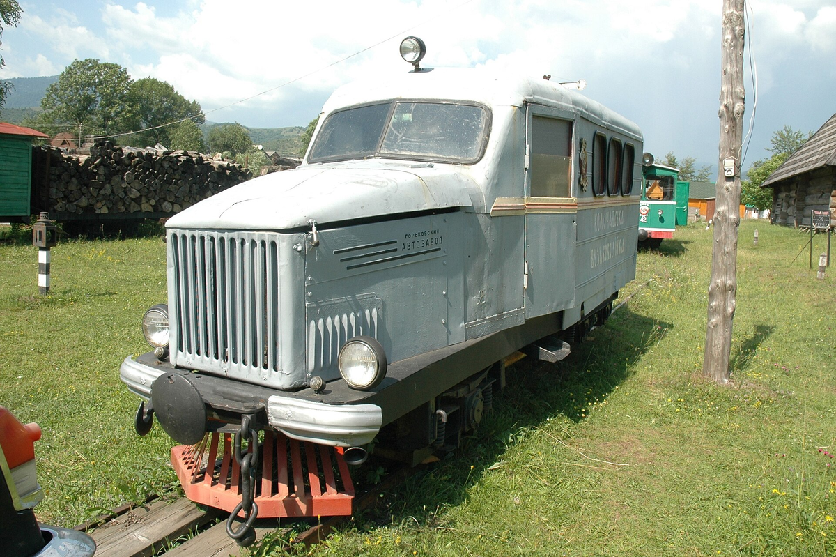 Санитарная мотодрезина СМД-1