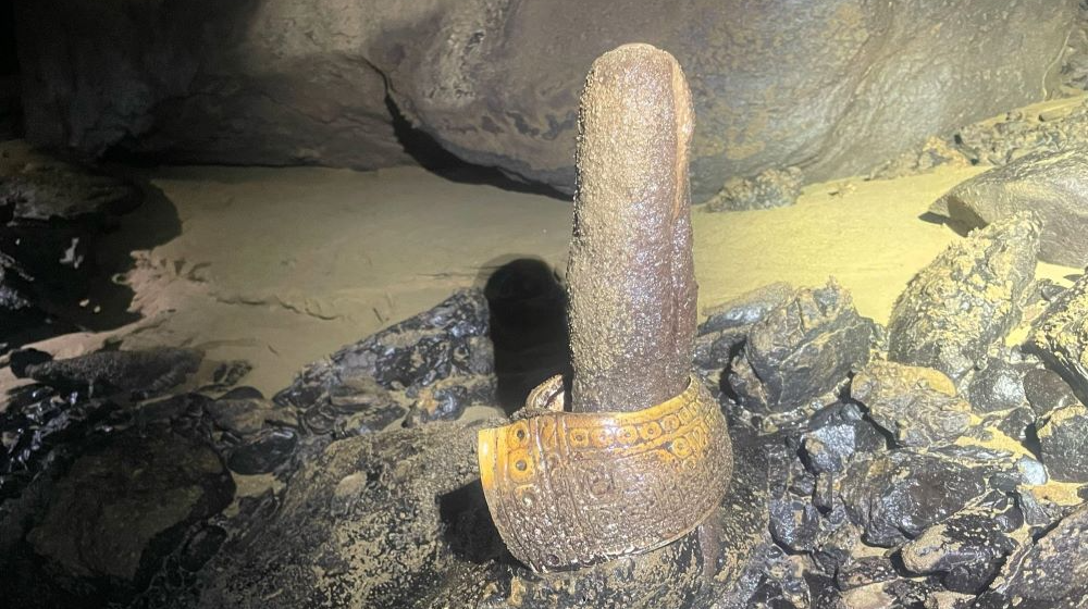    500-летние артефакты неизвестной культуры найдены в мексиканской пещере