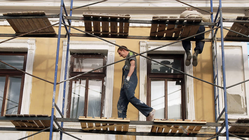 Нижегородскому фонду капремонта не хватает денег на юристов.📷Фото: Роман Яровицын / Коммерсантъ