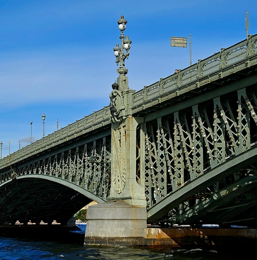 Троицкий мост. Фото автора.