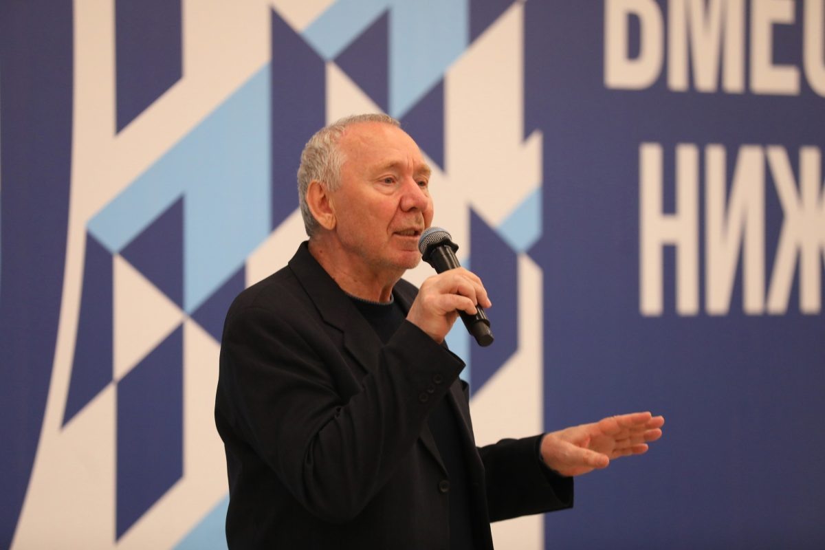    За последние пару лет Олег Романцев не единожды посещал столицу Приволжья