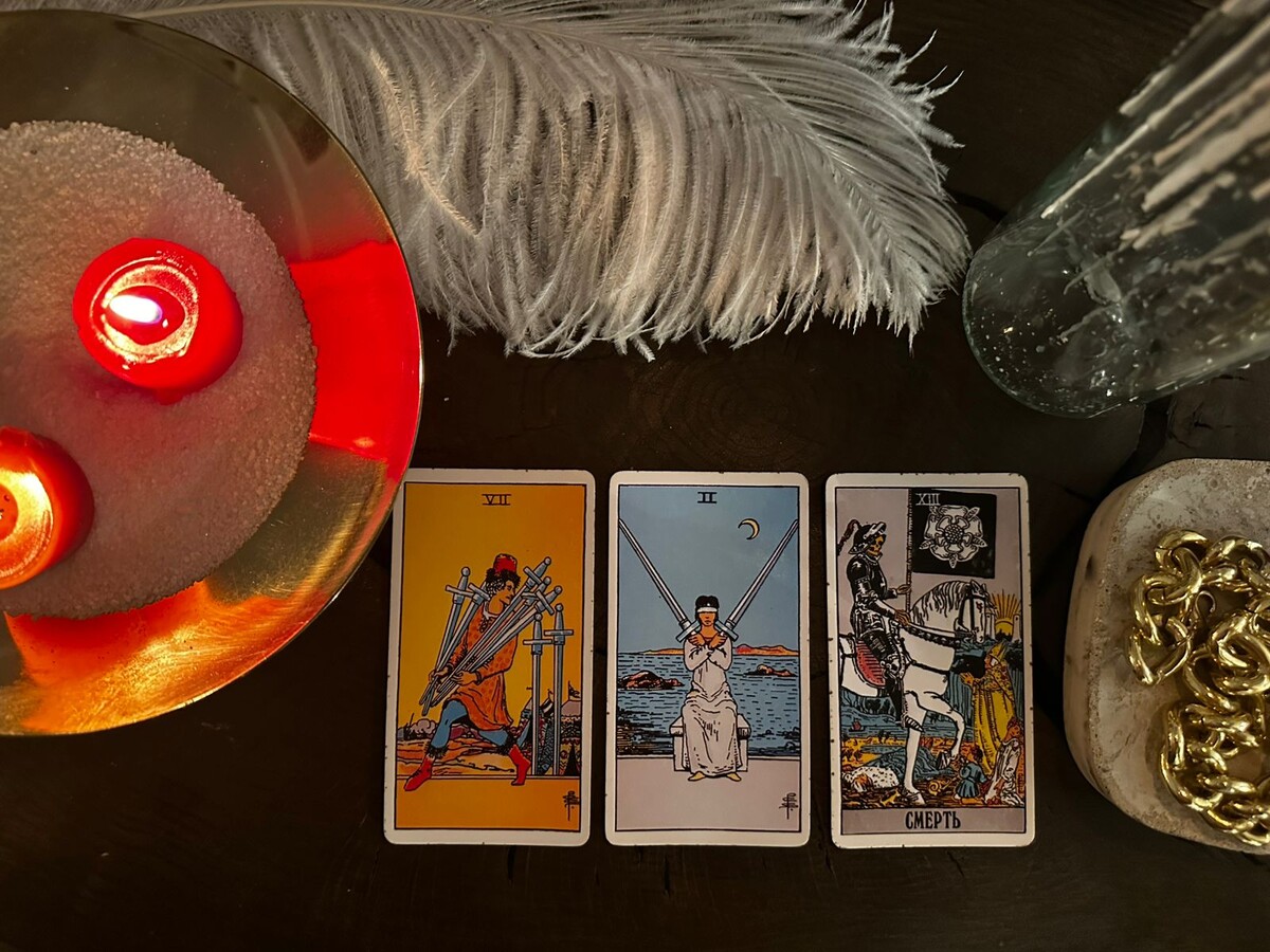 7 Мечей, 2 Мечей, Смерть