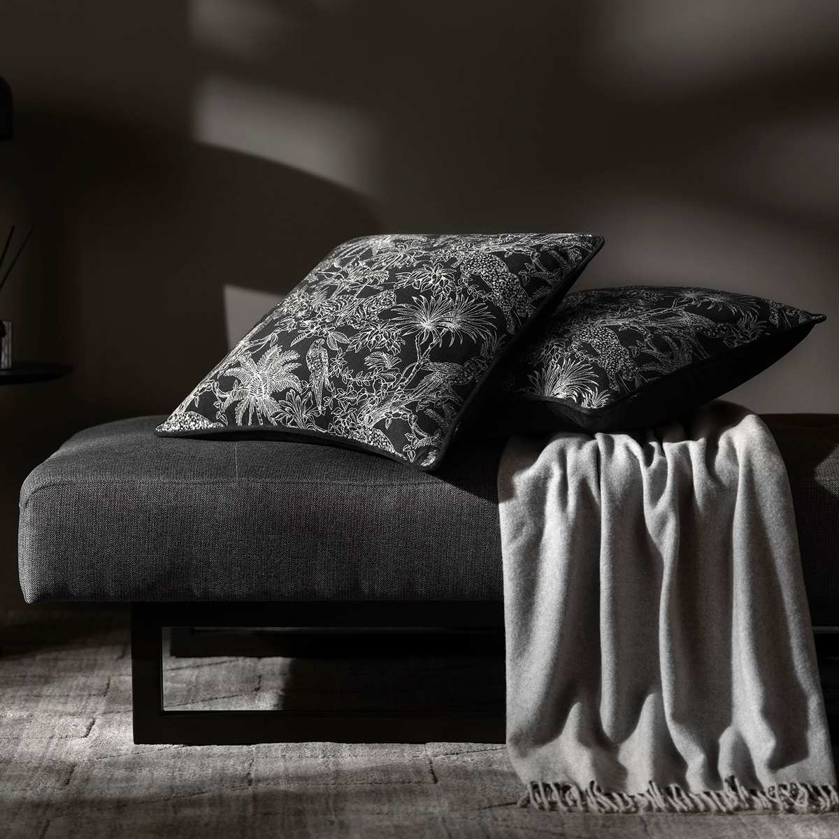 Декоративные подушки «Джанглос»