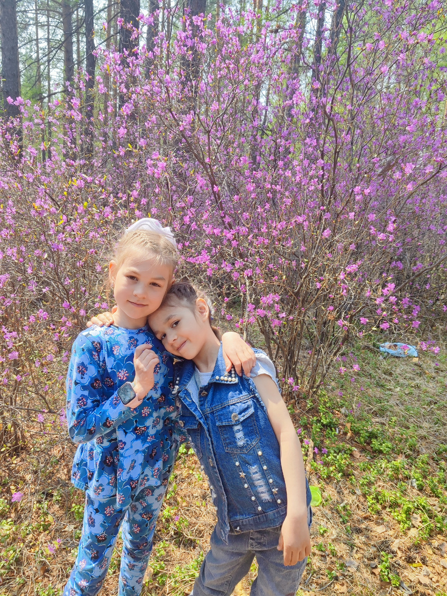 Даша с Марьяной. 