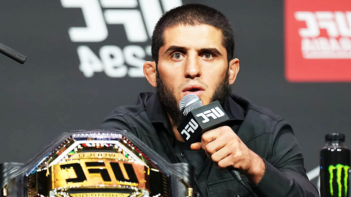 Ислам Махачев