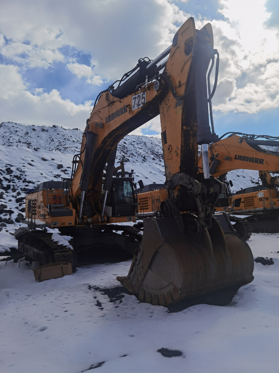 Республика Саха (Якутия). Комплексная установка и обслуживание дополнительного оборудования на спецтехнику.