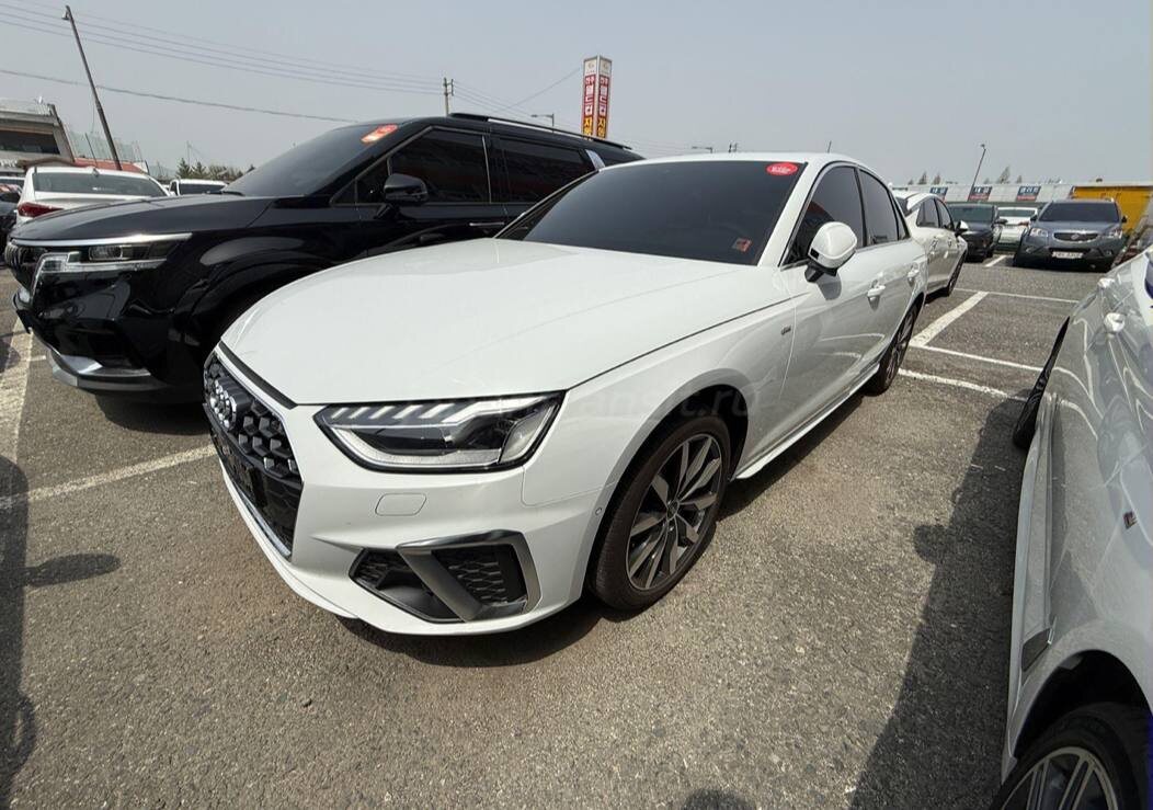 Audi A4. Источник: скриншот из Телеграмм канала "Япония Транзит"
