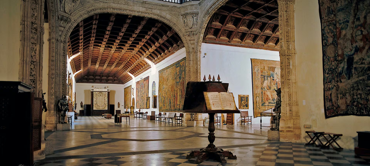 Музей Санта-Крус, Толедо, Испания