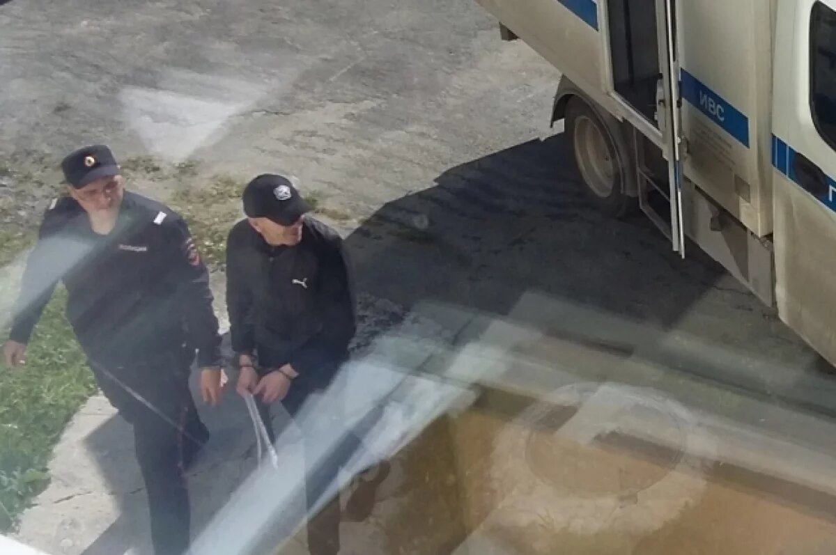    В Челябинской области на 6 лет осудили дезертира из Казахстана