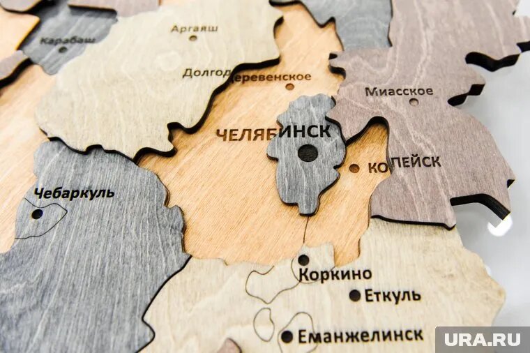 Челябинске школьники сразились в знании расположения субъектов России. Фото: Вадим Ахметов © URA.RU