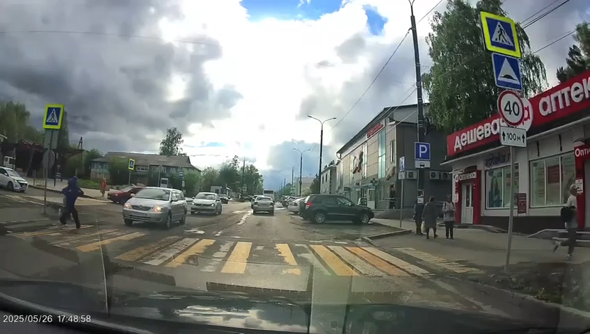     За вечер двое детей попали под колеса авто в Красноярском крае