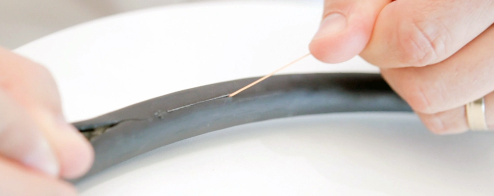 рипкорд помогает удалять внешнюю оболочку кабеля при монтаже, без риска повреждения изоляции жил