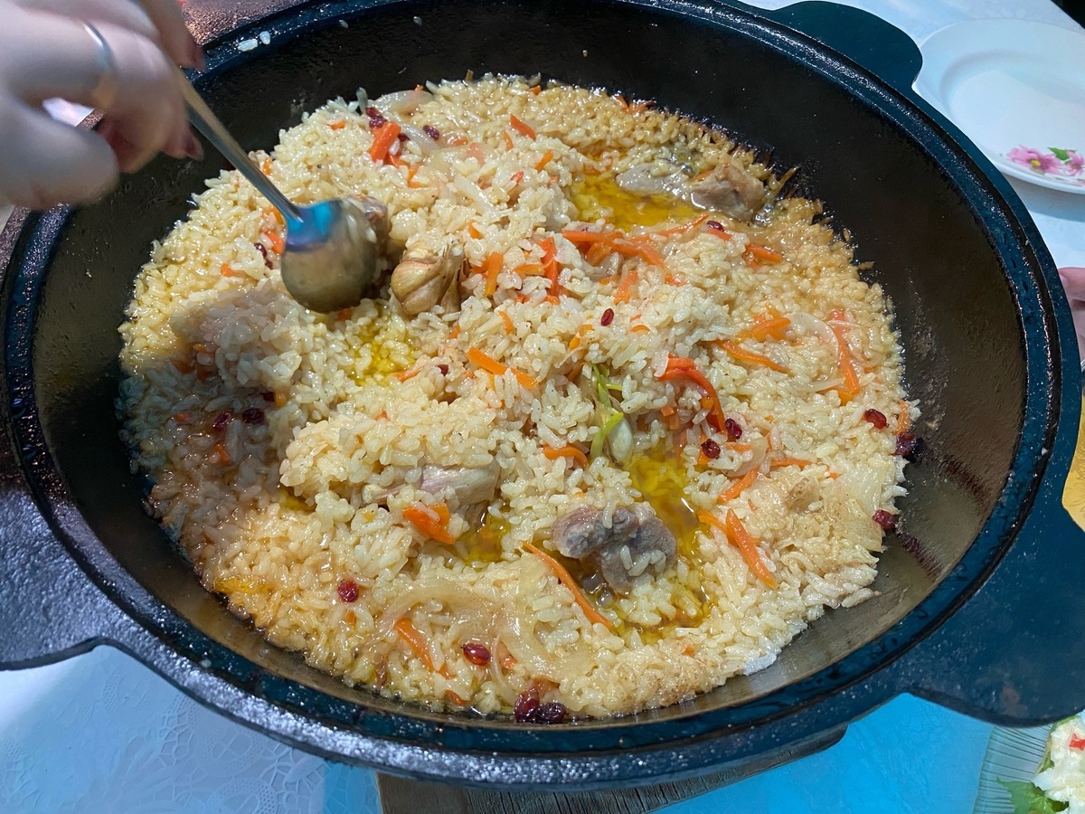 Вот он наш красавец плов! Фото автора. 