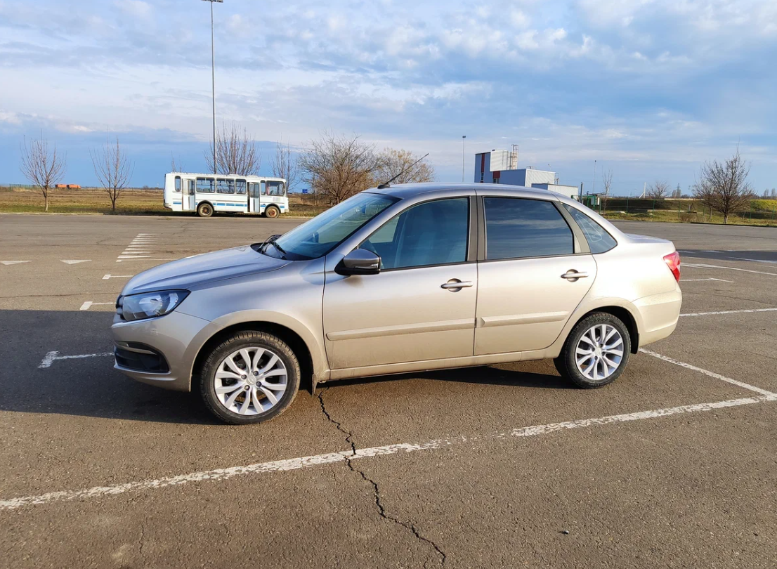 Моя Lada Granta 2021 года выпуска