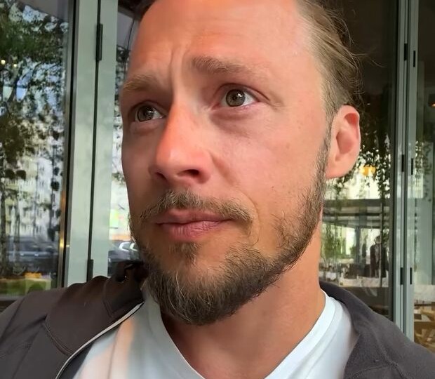 В Москве очевидец приютил собаку, хозяйку которой увезли на скорой