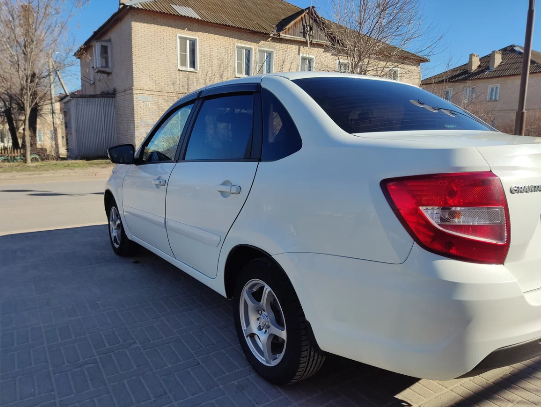Моя Lada Granta 2019 года выпуска с АКПП