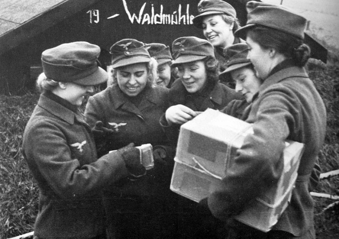 Немецкие "помощницы вермахта"