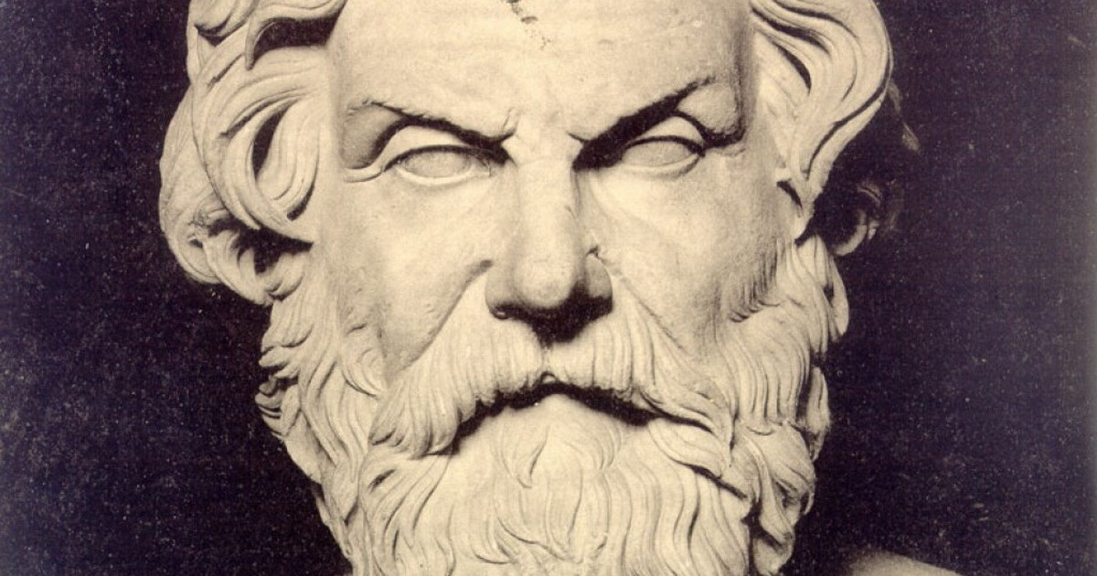 Антисфе́н (др.-греч. Ἀντισθένης; между 455 и 445 годами до н. э., Афины — около 366 года до н. э., там же) — древнегреческий философ; по мнению ряда учёных, родоначальник и главный теоретик кинизма, одной из самых знаменитых сократических школ.