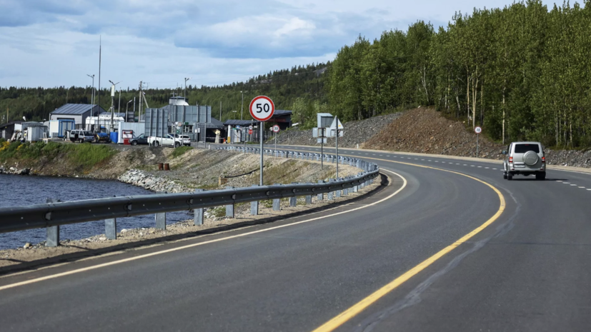     Подъезд к пункту пропуска "Борисоглебск" на границе России и Норвегии РИА Новости