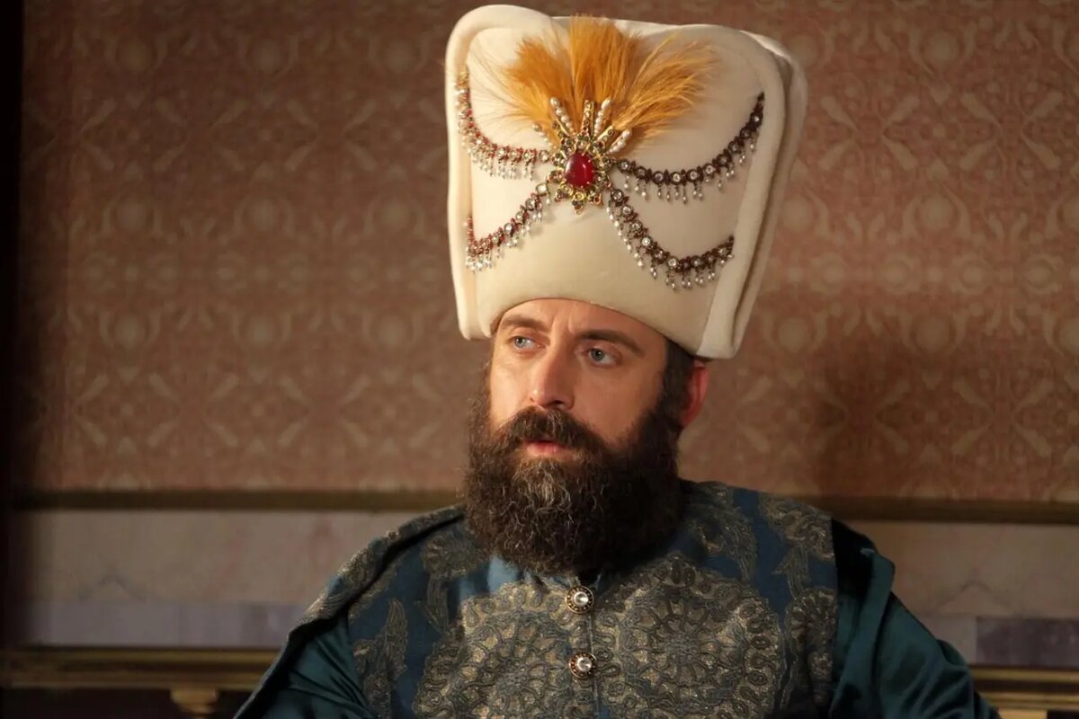    Халит Эргенч. Фото: скриншот сериала «Великолепный век»