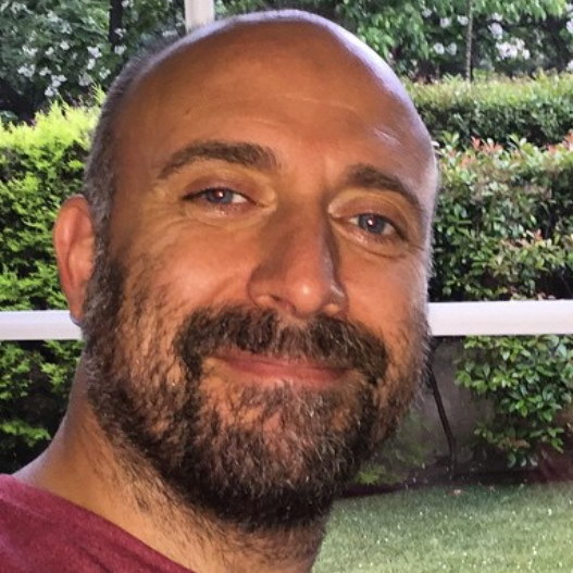     Исполнителя роли султана Сулеймана Халита Эргенча отправили в тюрьму