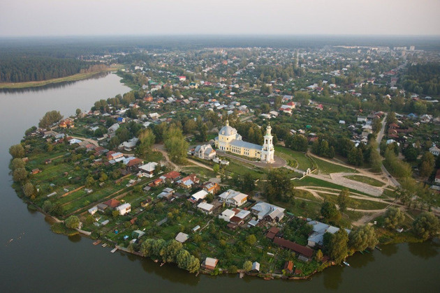 Источник фото: https://gorodzovet.ru/nnovgorod/vyksa-zheleznaia-roza-nizhegorodskoi-oblasti-event8116662