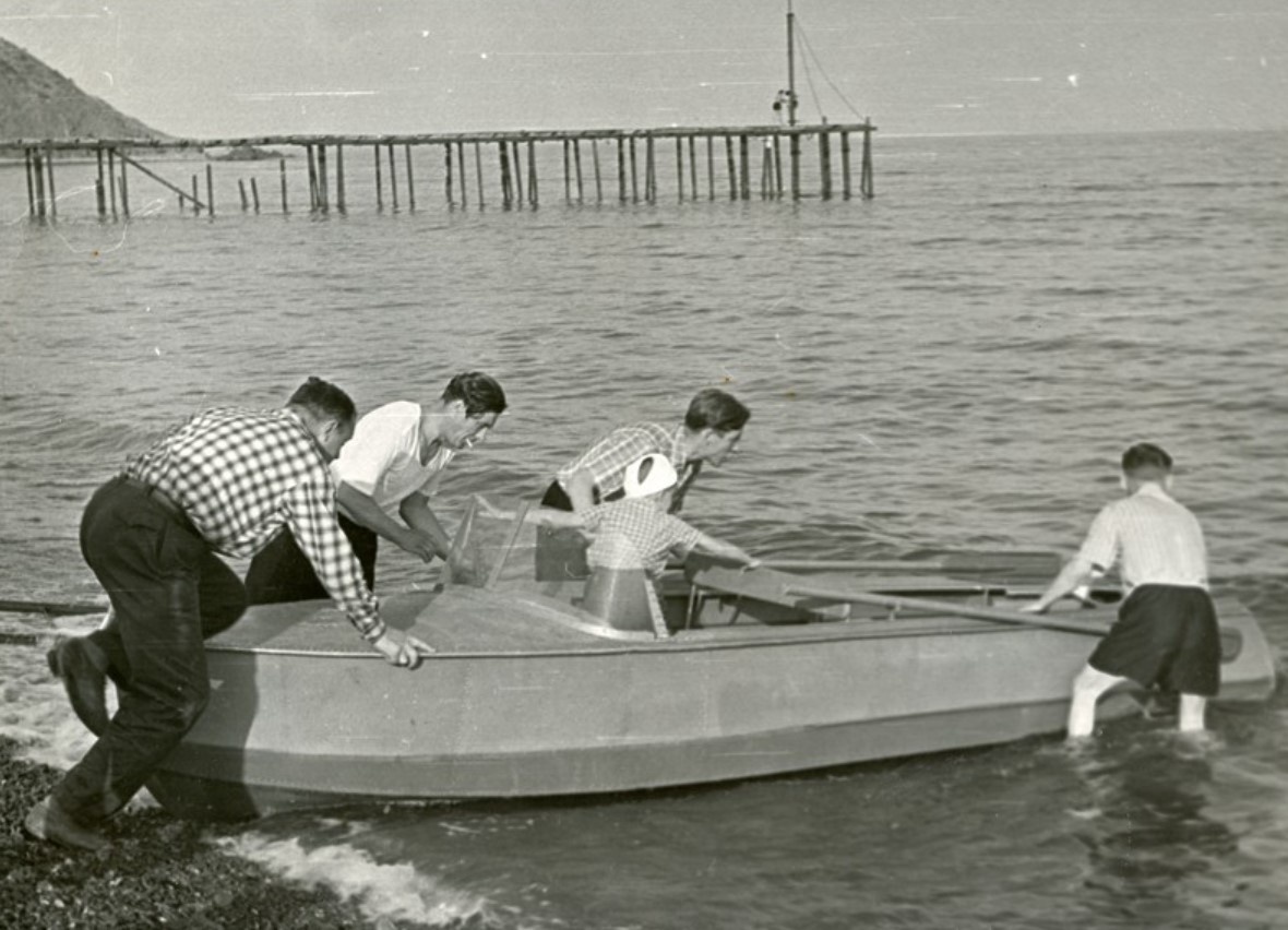 Работники Автокомбината №1 на отдыхе в доме отдыха «Алушта». Крым, 1966 г.
