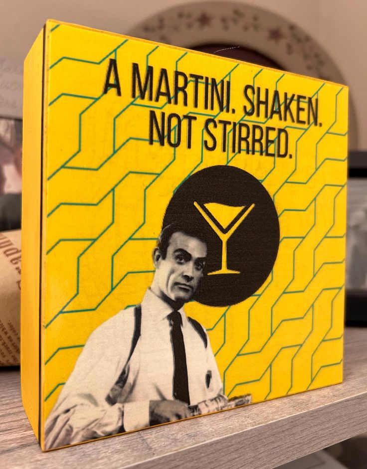 Неожиданное сочетание суперагента и алкогольного коктейля. Сейчас так не смешивают