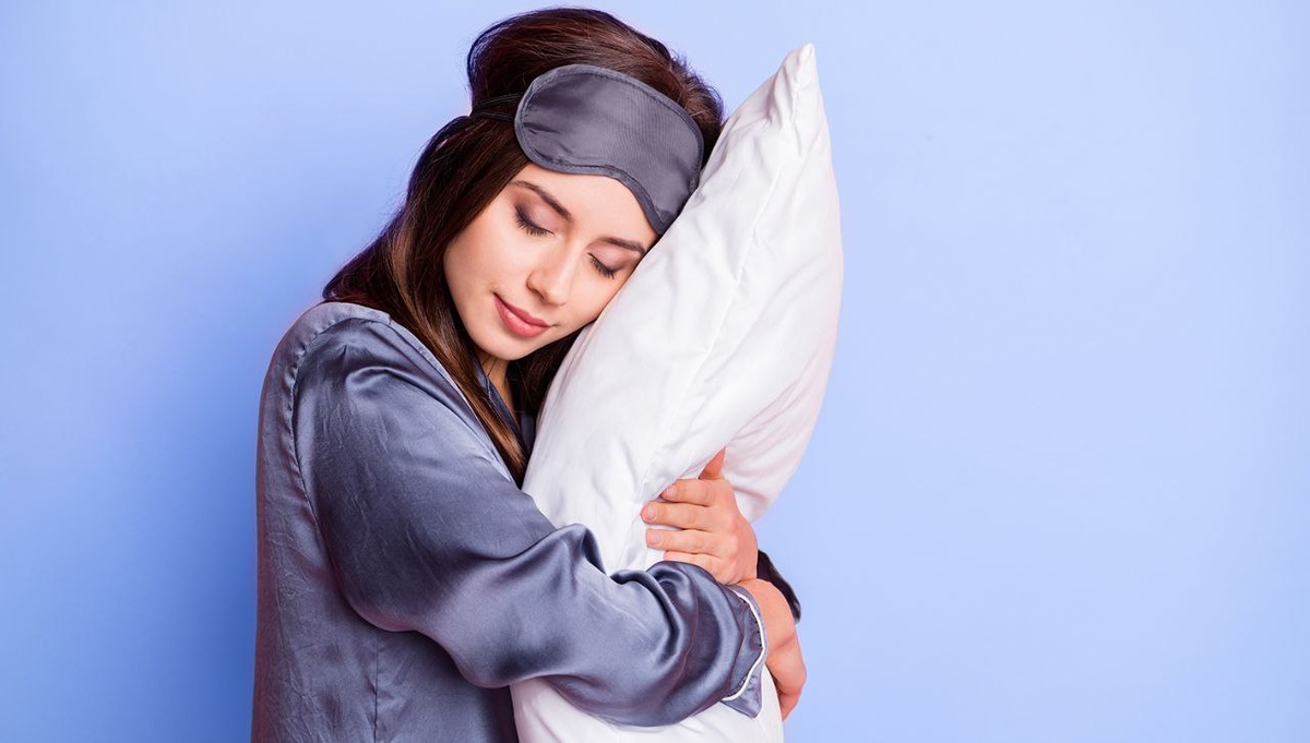 Мир шумел слишком громко...