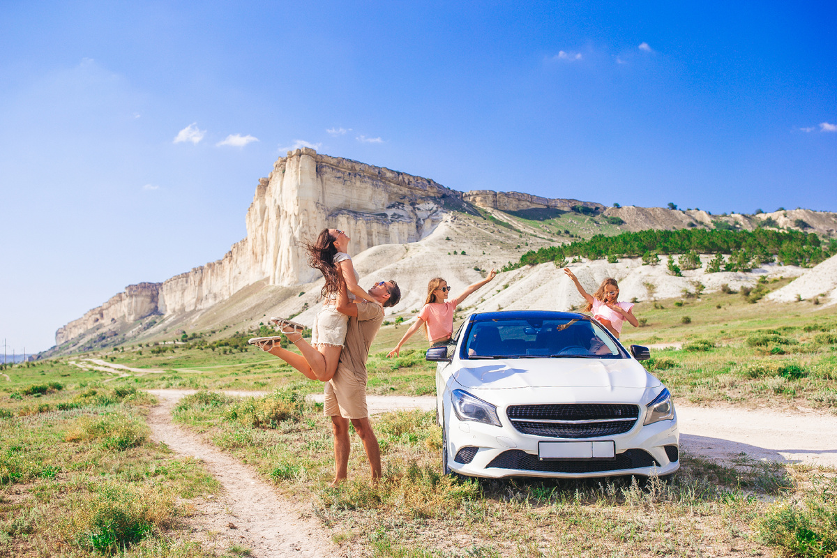 Путешествие в Крым на машине может стать началом знакомства с достопримечательностями нашей страны. Источник фото: www.shutterstock.com